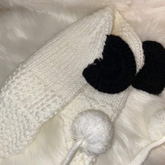 Knitted hat with ears - Picture 2 of 4